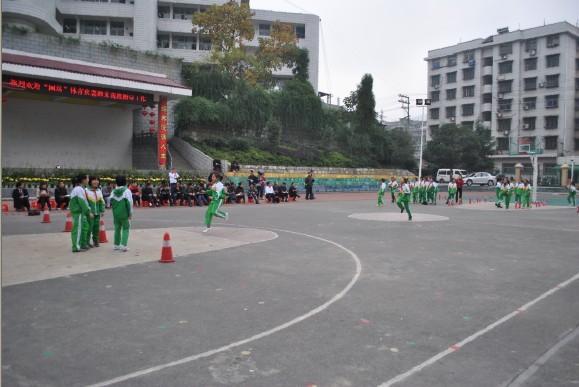 点击将在新窗口查看全图